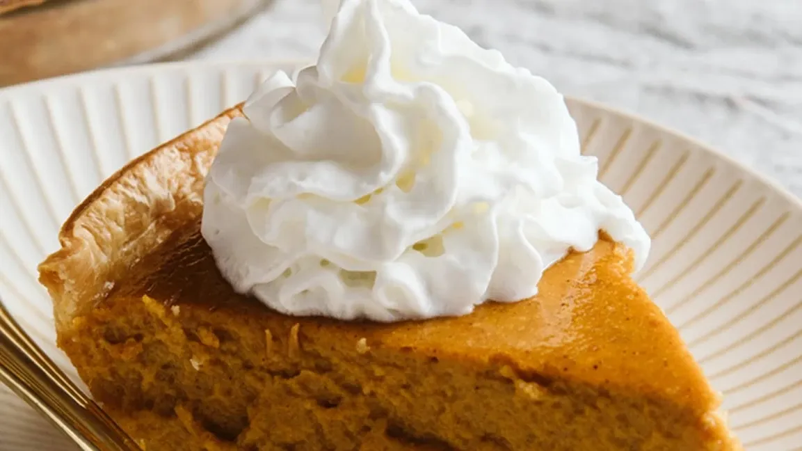 How to make cardamom pumpkin pie from scratch at home