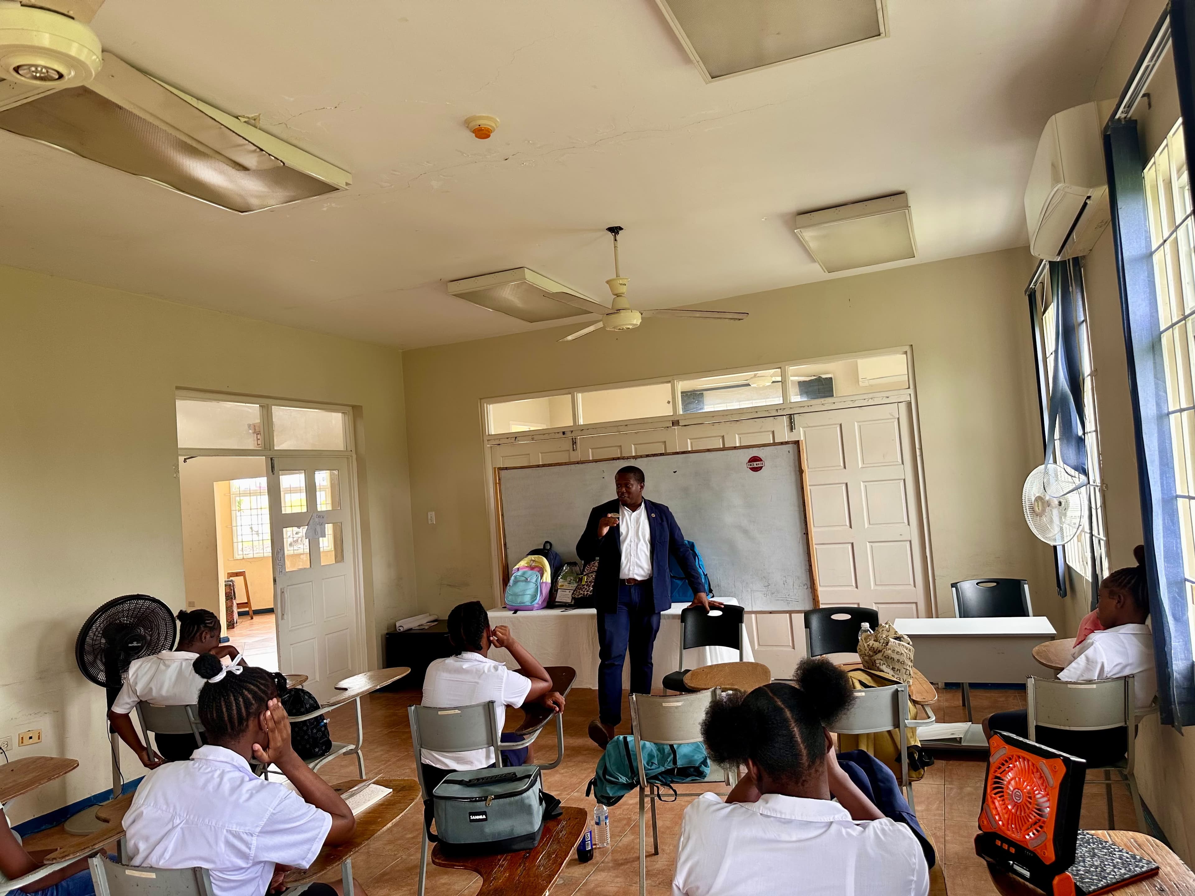 Beaches Negril brings inspiration and mentorship to Women’s Centre participants