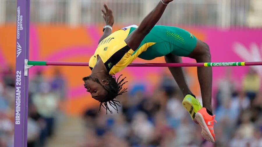 Jamaica opens Commonwealth Games athletics with historic golden double