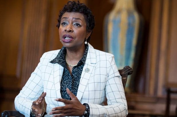 Jamaican-American lawmaker introduces bill to protect Diversity Visa Program