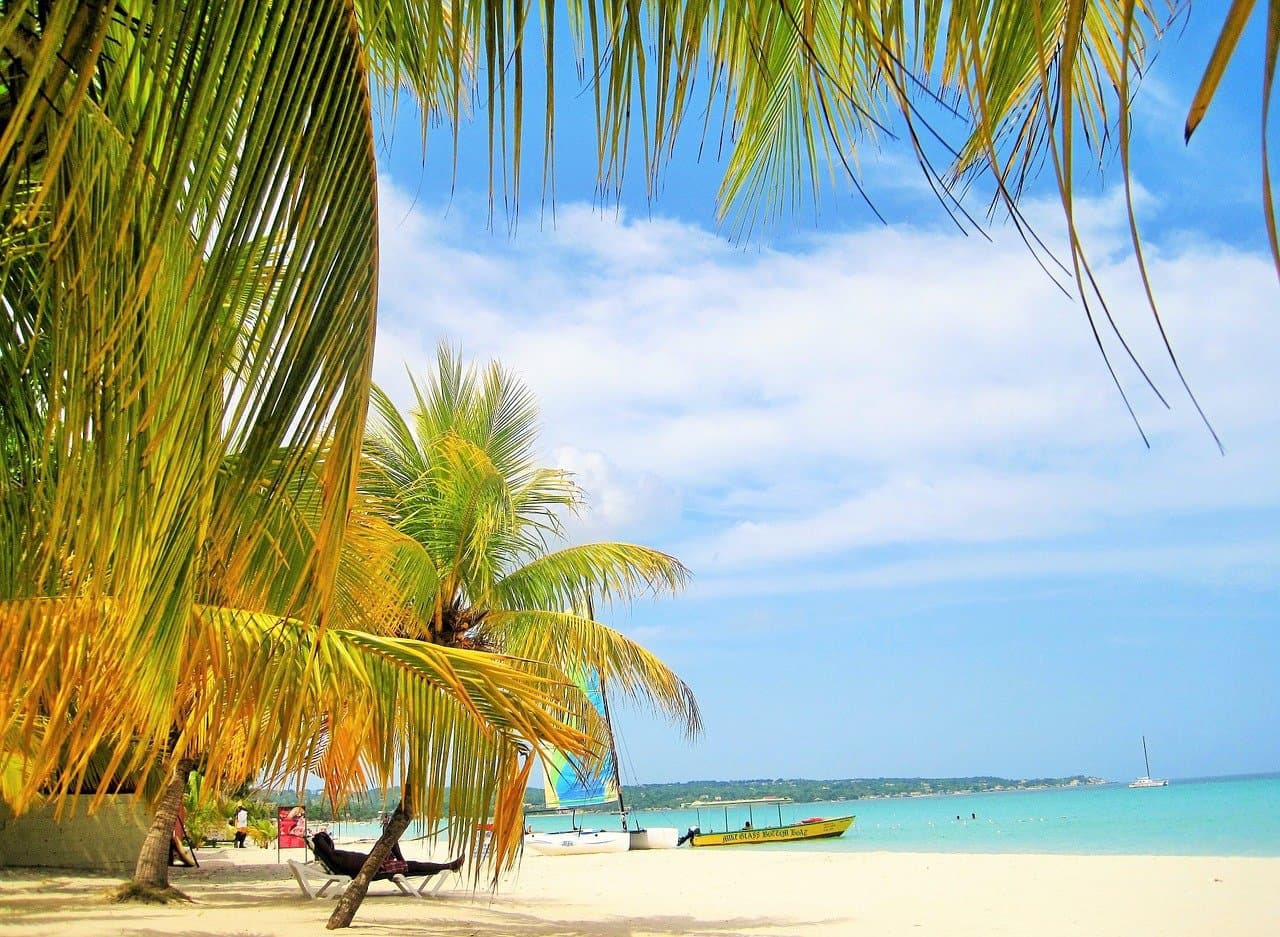 Jamaica welcomes 2.34 million visitors and earns US$2.5 billion as of August
