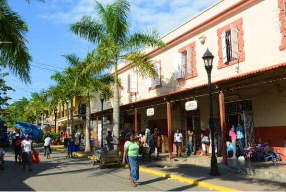 Opinion: Would Manley and Bustamante be proud of today's Jamaica?