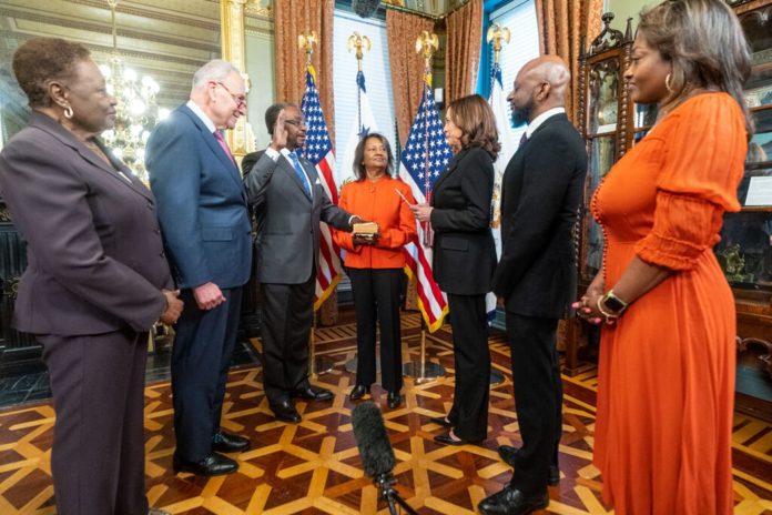 Nick Perry Sworn in as US Ambassador to Jamaica