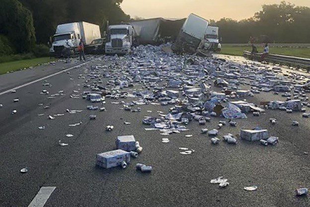 Florida highway covered in Coors Light beer after semi crash