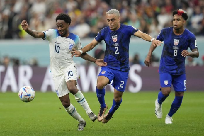 US frustrates England again at a World Cup in 0-0 draw